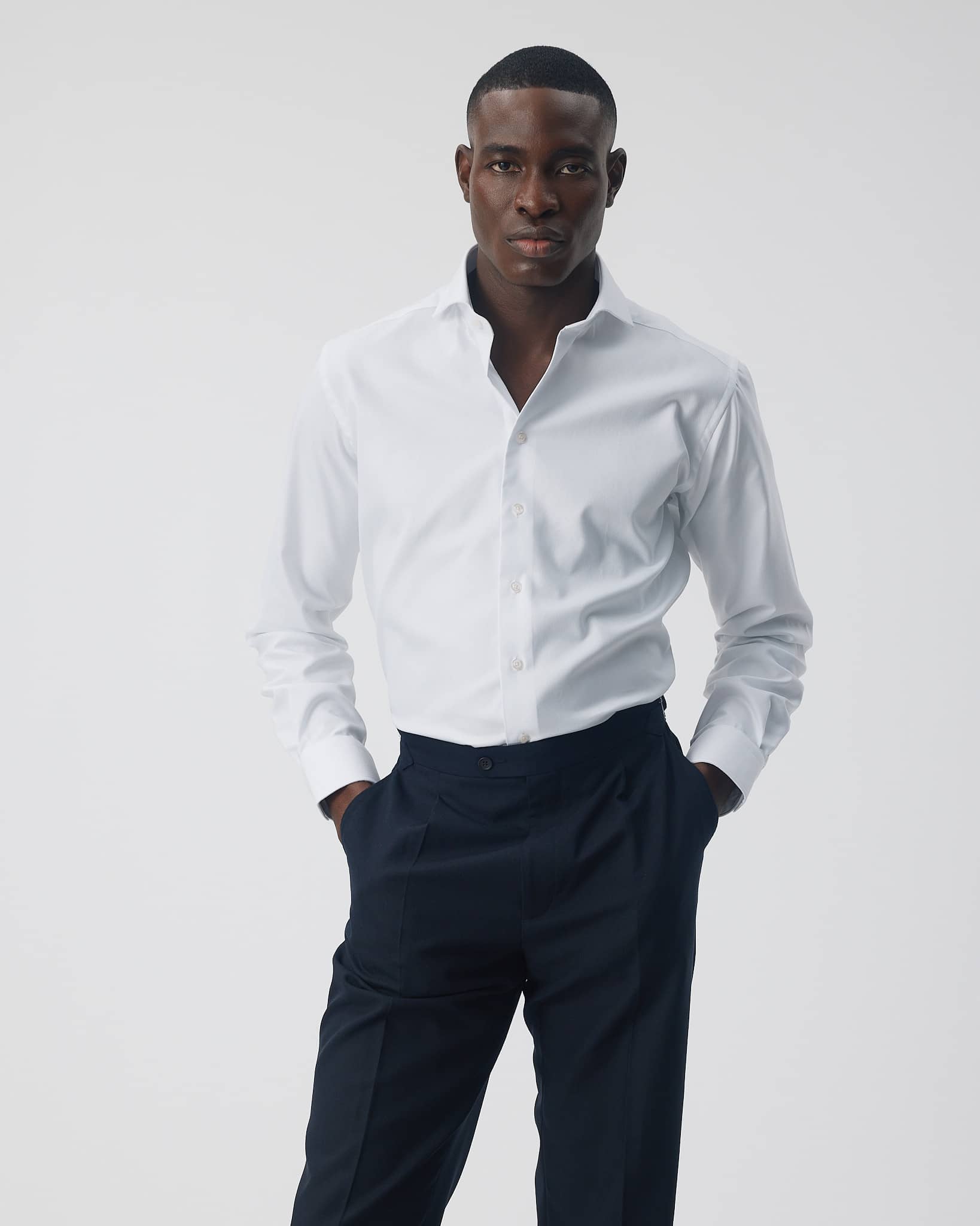 info_Model: 193 cm/84 kg in Slim L Long (41-42)