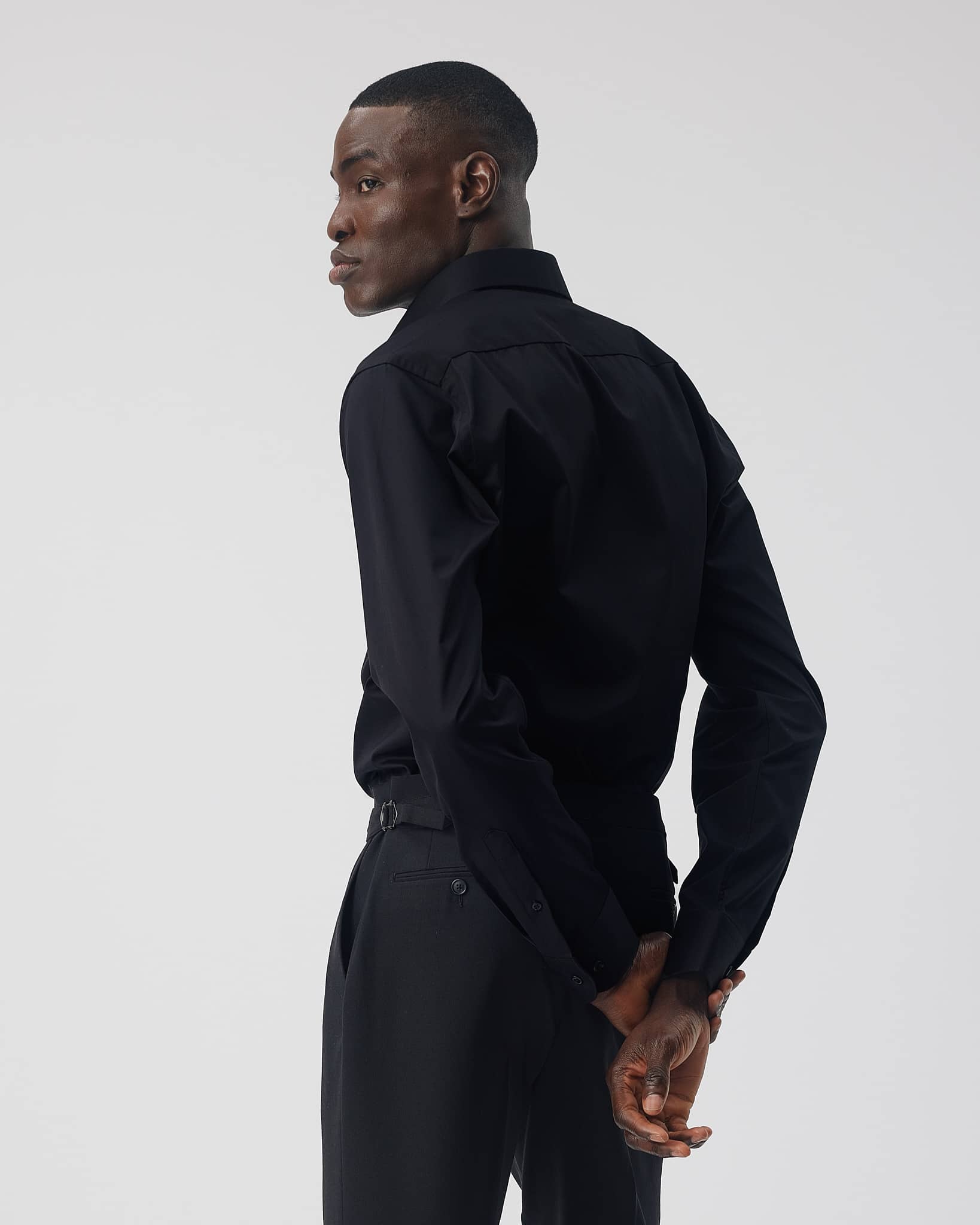 The Consultant 4.0 | Black